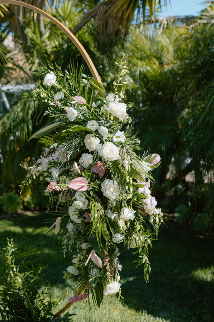 Tropical wedding at The Lighthouse at Glen Cove Marina